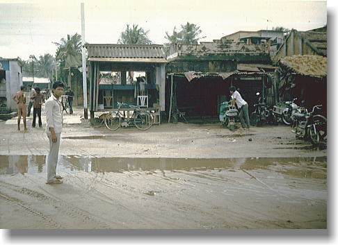 �X�R�[���̌�̃v�[���[�̊X